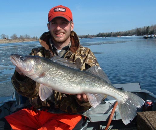 walleye0001