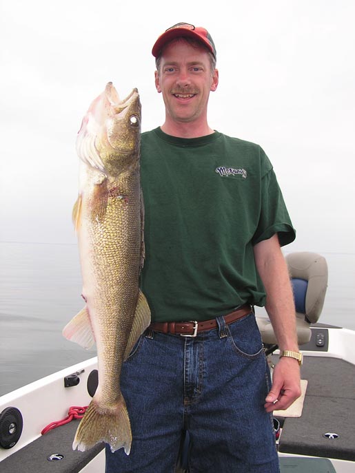 walleye0027